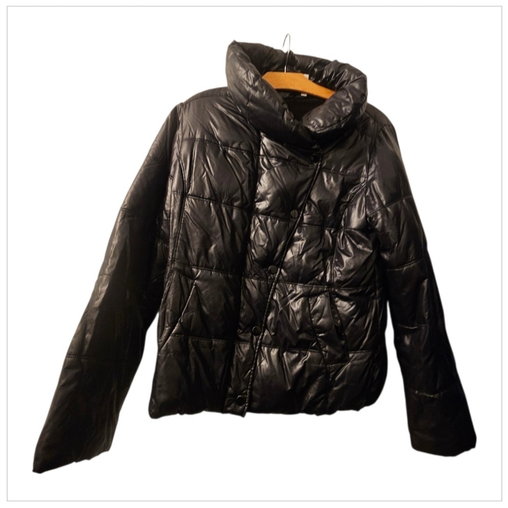 Sz Small Old Navy Black Puffer Jacket